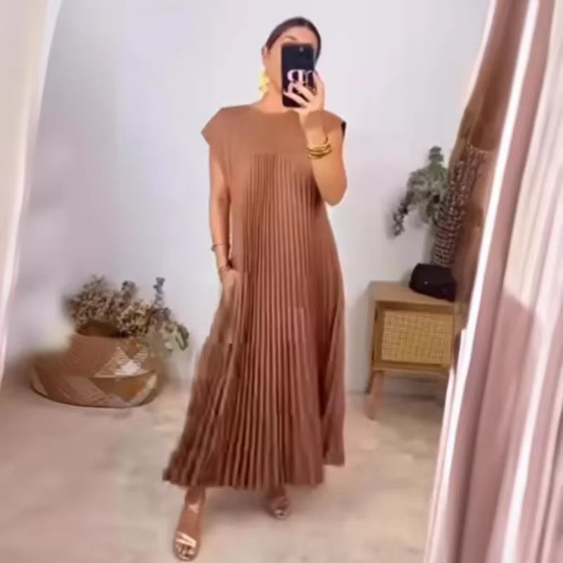 Pleated Sleeveless Dress – Chic, Feminine & Effortless Style for Every Season