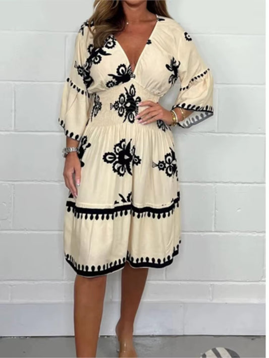 Elegant V-Neck Midi Dress – Effortless Grace for Every Occasion